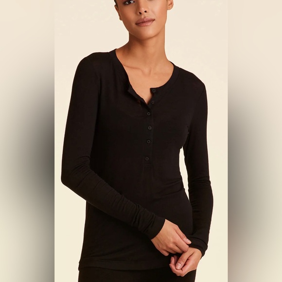 Alala - Breakers Henley NWT! Never worn! MSRP $95.00 - Picture 1 of 3